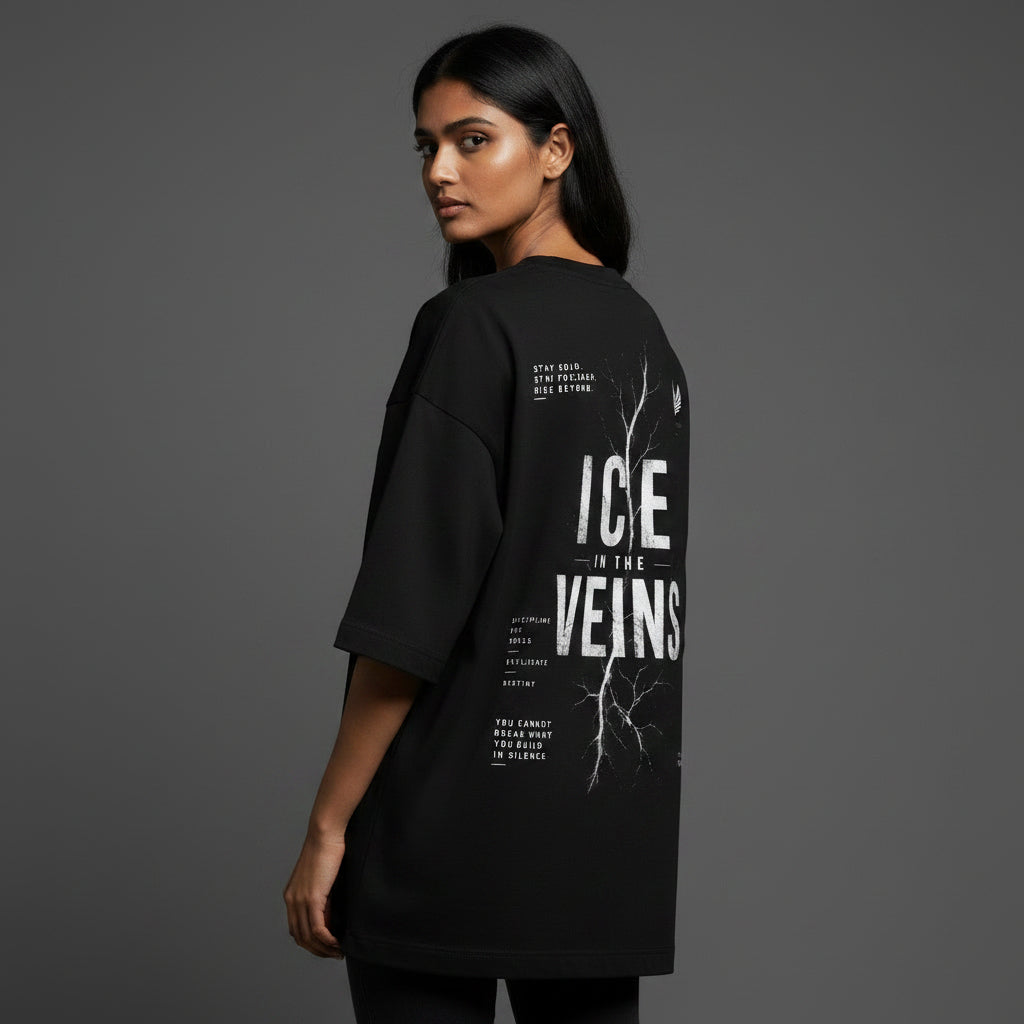 ICE IN THE VEINS Oversized Tee